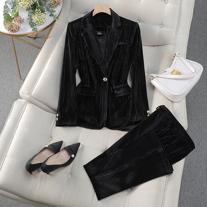 Women's velvet jacket and pants set