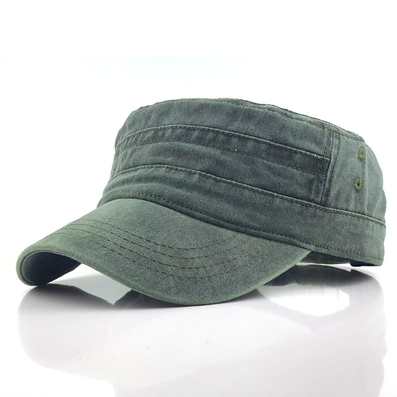 Retro army cap for men - classic look, modern details