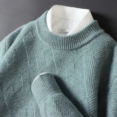 Elegant cashmere sweaters for men in multiple colors