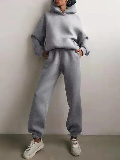 Women's hoodie and sweatpants set