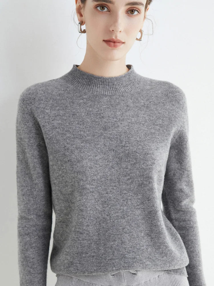 Elegant women's sweater for stylish looks