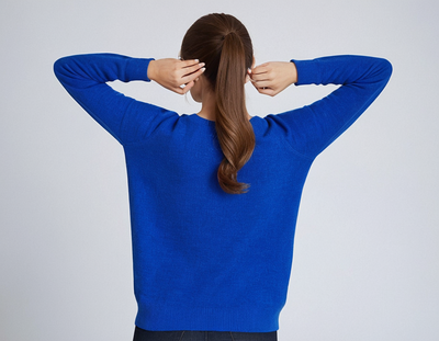 Casual blue solid long sleeve crew neck sweater