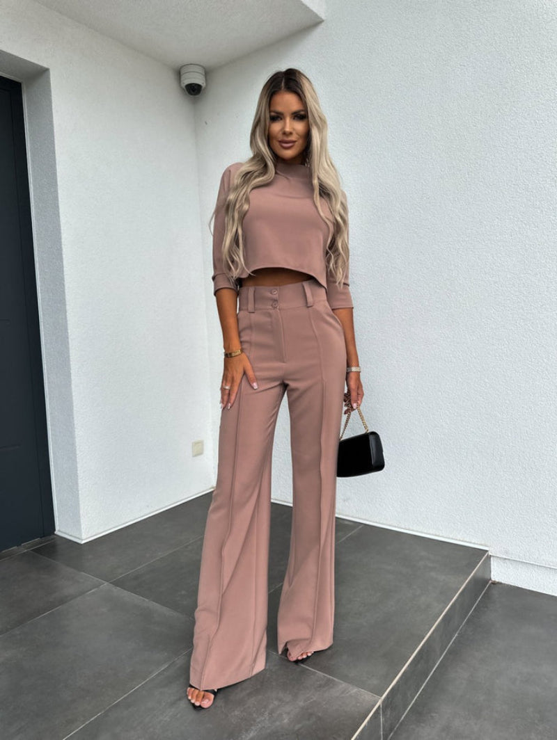 Elegant two-piece set for women