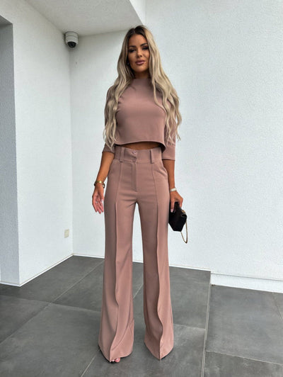 Elegant two-piece set for women