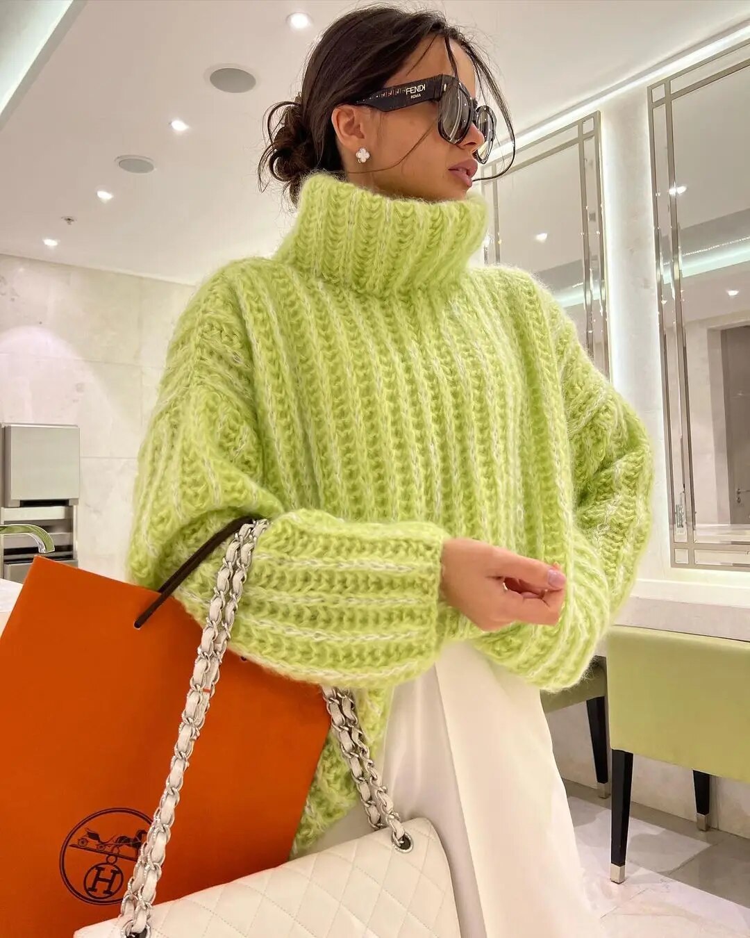 Elegant oversized sweater for women